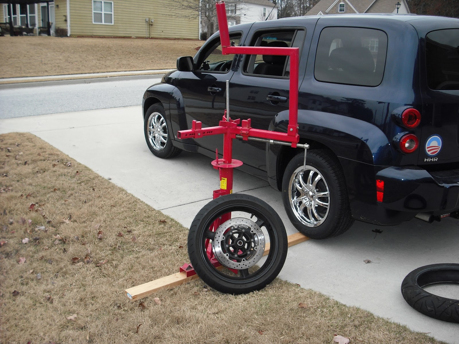 how to use a manual tire changer